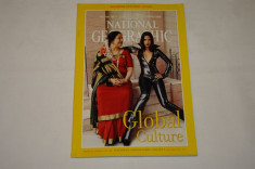 National Geographic - august 1999 - Global culture foto