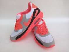 Adidasi NIKE Air Max dama modele noi 2015 pret excelent foto