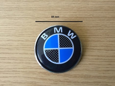 emblema capota BMW tuning foto