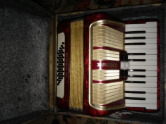 Acordeon Hohner Student 40 foto