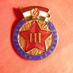 Insigna Sportiva Ungaria , locul III , metal si email , h= 3 cm