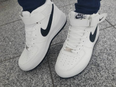 Ghete Nike Air Force One foto