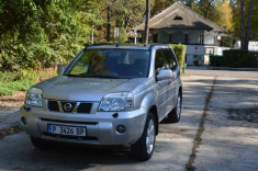 Nissan X-Trail foto