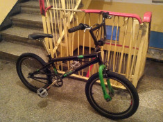 Bicicleta BMX Dhs Jumper ( pedale din fier si sea, marime normala, din piele ) foto