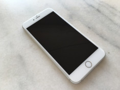 iPhone 6 Plus 128GB Silver stare excelenta,NEVERLOCKED,pachet complet - 2399 RON foto