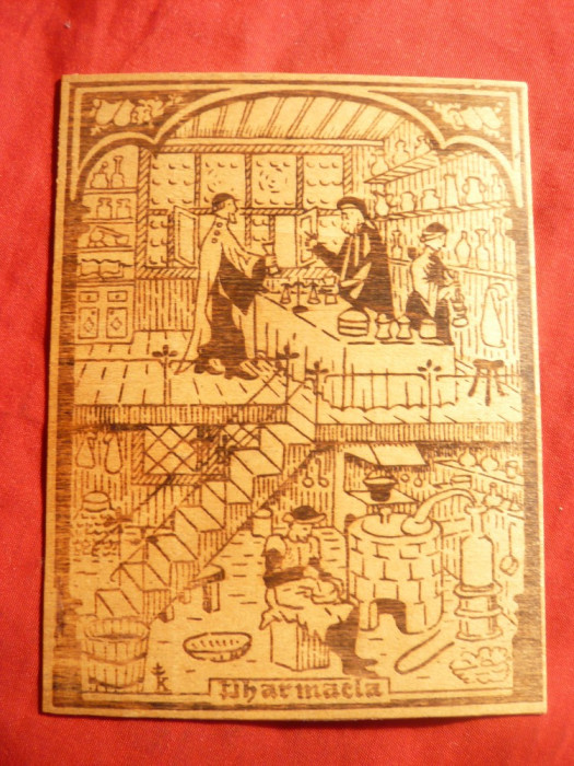 Gravura pe lemn lipit pe carton - Farmacie medievala , dim.= 4,7x10,3 cm