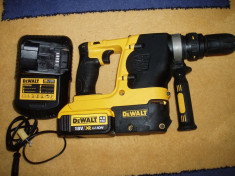 Vand ciocan rotopercutor,bormasina DEWALT DCH214 18v XR Li-ion foto