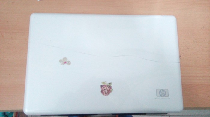 Capac display Alb hp Pavilion DV6 -seria 1000 A98