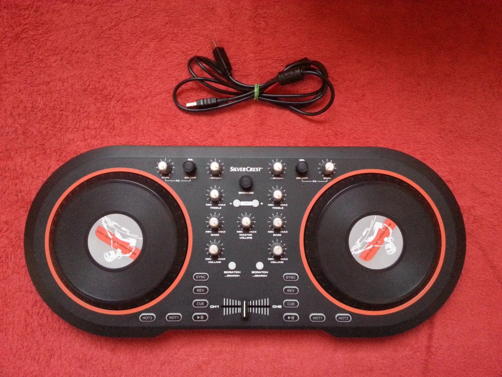 Consola / Mixer DJ audio SilverCrest SDJ 100 A1 | arhiva Okazii.ro