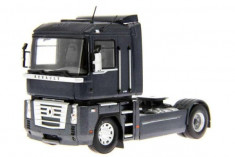 Macheta camion cap tractor Renault Magnum Vega AE500 scara 1:50 foto