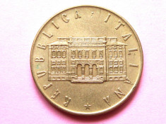 ITALIA 200 LIRE 1981 foto