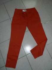 Pantaloni portocalii, marimea M- L, model slim-fit. COMANDA MINIMA 30 LEI! foto
