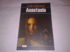 COLIN FALCONER - ANASTASIA foto