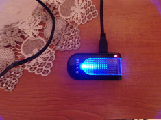 HUB USB 2.0 Belkin 4 Porturi cu LED Albastru foto