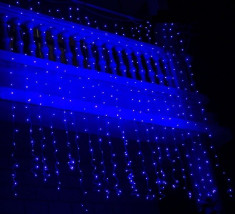 Instalatie luminoasa exterior 900 leduri Albastru 2.5m / 3m - Perdea foto
