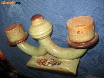 SFESNICE vechi vintage. Sfesnic rustic vechi ceramica marcaj DRGM Germania. foto