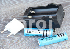 Set 2 Baterii Acumulator 3,7 V Li-ion 6800 mAh 18650 + incarcator priza foto
