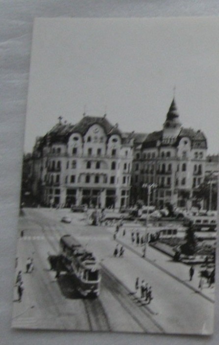 CPI (B6090) CARTE POSTALA - ORADEA - PIATA VICTORIEI