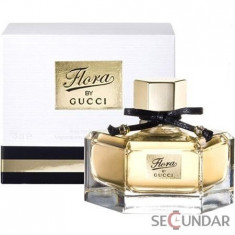 Gucci Flora by Gucci 50 ml EDP foto