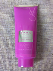 VICTORIA&amp;#039;S SECRET -Very Sexy Touch Fragrance Lotion 200ml Victorias Victoria foto