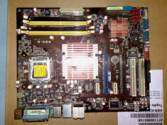 Placa de baza Socket 775 Asus P5N-D - defecta foto