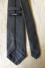 Cravata George; 146 cm lungime; impecabila, ca noua foto