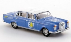 Macheta Mercedes 300 SE BUB scara 1:87 foto