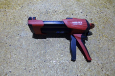 PISTOL RASINI CHIMICE HILTI HDM 330 foto