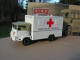 Macheta camion Simca Cargo 4x4 Crucea Rosie Franta scara 1:43