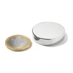 Magnet neodim disc, diametru 30 mm, putere 14 kg foto
