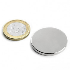 Magnet neodim disc, diametru 30 mm, putere 6,7 kg foto