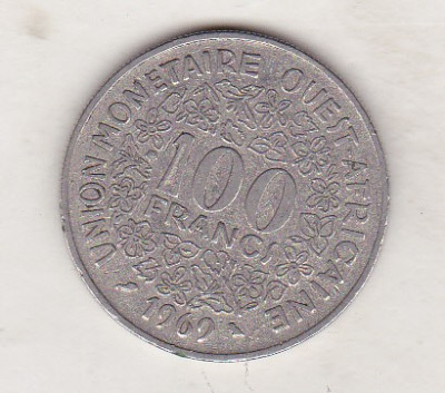 bnk mnd Africa de Vest 100 franci 1969 foto