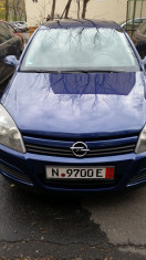 Opel Astra H hatchback 1.7 CDTI foto