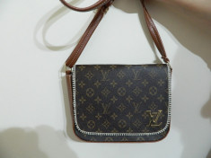 MEGA REDUCERE!!!!GEANTA LOUIS VUITTON SUPERBA 20 X 25 CM foto