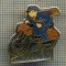 956 NEW INSIGNA -CICLISM -INTRECERE CICLISTA LINGOLSHEIM -starea care se vede