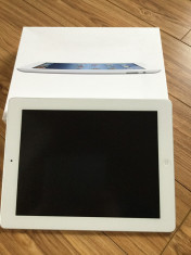 iPad 3/ RETINA 32 GB, full box, impecabil foto