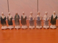 8 FIGURINE DIN PORTELAN CHINEZESTI foto