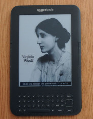 Kindle Keyboard 3G -Internet in orice tara | Garantie 6 luni | cadou 6254 carti foto