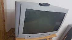 TV Grundig 81 cm widescreen cinema foto