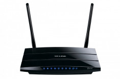 Router Wireless N600 Dual Band Gigabit (2.4Ghz 300Mbps si 5GHz 300Mbps simultan),TP-LINK TL-WDR3600 foto