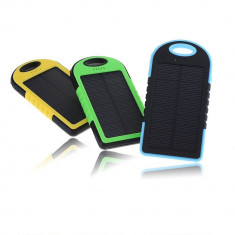 Incarcator Solar Universal Mare 5000 mAh cu Lanterna Rezistent la Socuri si Apa foto