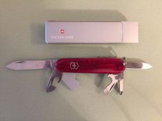 Cutit victorinox foto