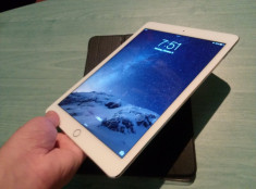 Apple iPad Air 2, 16GB, Wi-Fi, Silver (Alb) + Folie si husa gratis foto