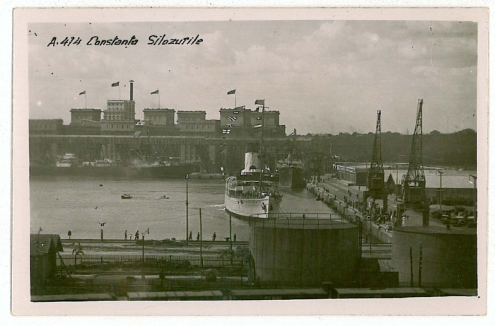 2044 - CONSTANTA, Ship, Silos - old postcard, real FOTO - used - 1941