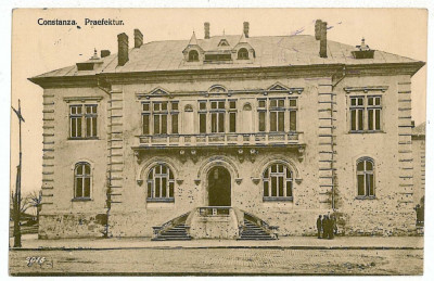 13 - CONSTANTA, Prefecture riddled with bullets - old PC, CENSOR - used - 1917 foto