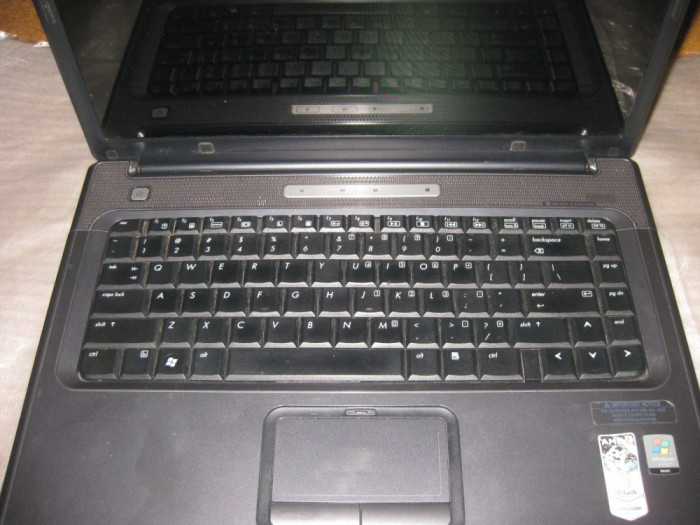 COMPAQ presario V6000 ptr. piese