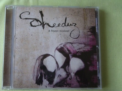 SHEEDUZ - A Frozen Moment - C D Original ca NOU foto