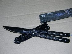 CUTIT BUTTERFLY BALISONG. BRICEAG FLUTURAS FLUTURE. Marca BENCHMADE. Made in SUA foto