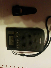 radio portabil Bush R-9383 Personal Pocket FM/AM Radio Alarm Clock foto