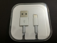 Cablu 8 Pin USB Apple iPhone 5 5C 5S 6 6S 6/6S Plus iPad 4 iPad foto